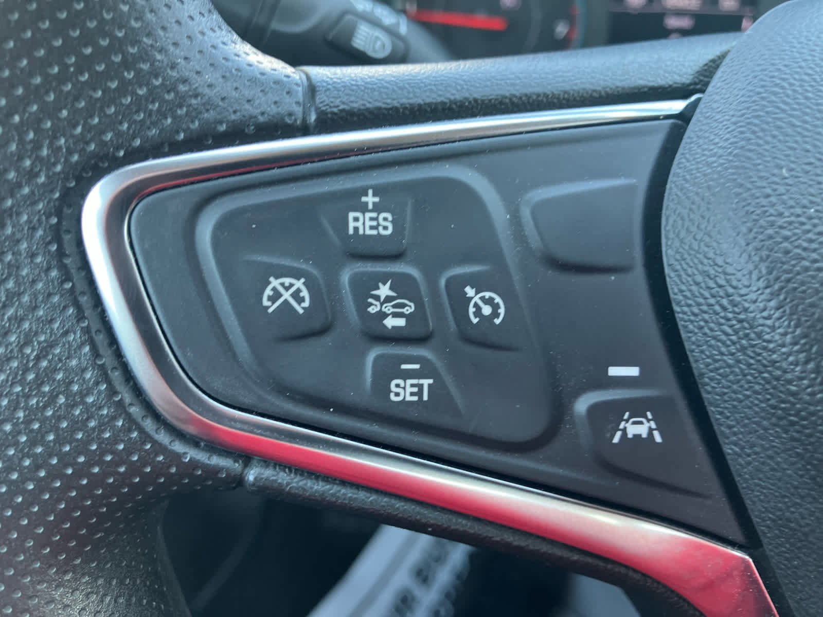 Used 2025 Chevrolet Malibu LT image 16