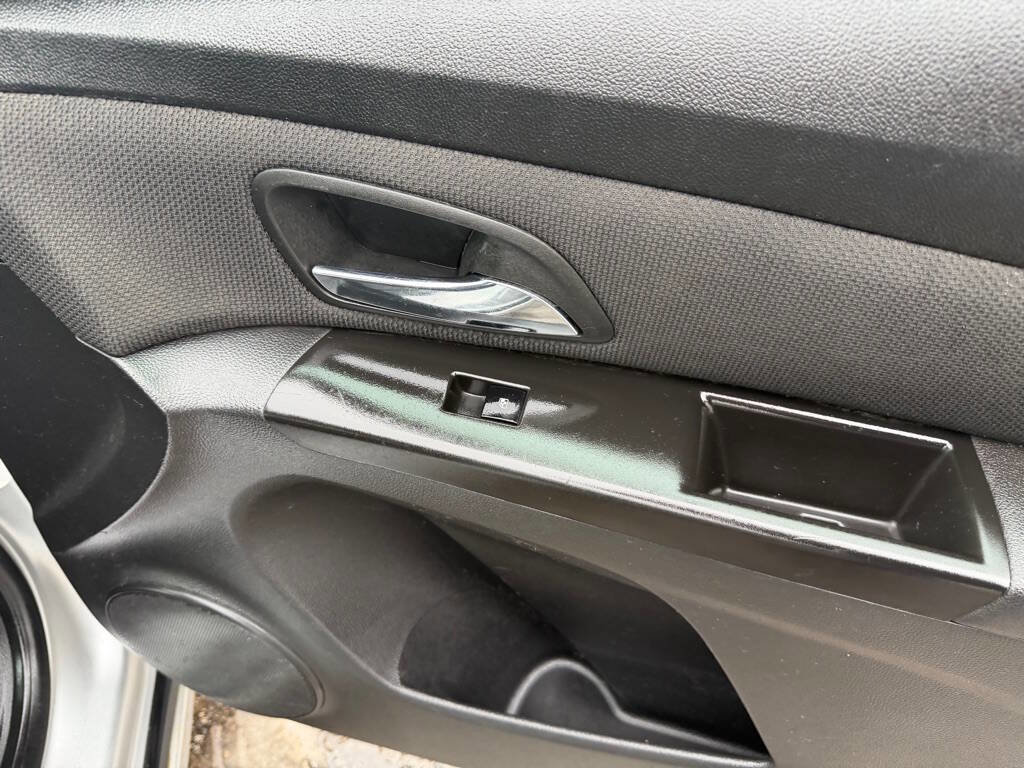 Used 2012 Chevrolet Cruze Eco FWD image 32