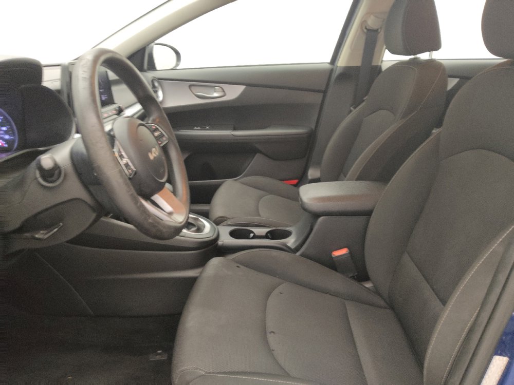 Used 2022 Kia Forte LXS w/ LXS Technology Package FWD image 17