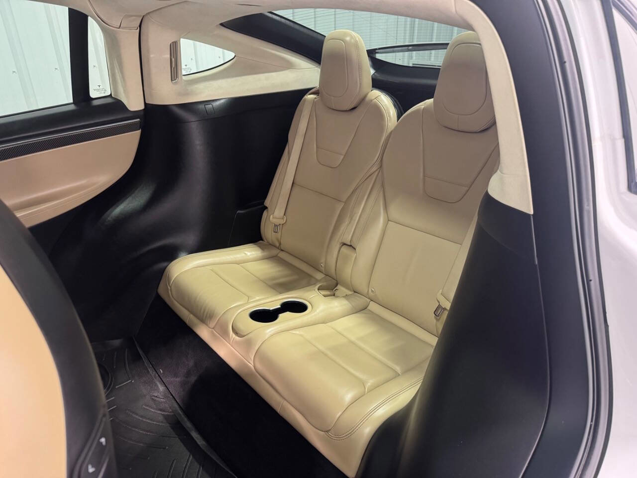 Used 2017 Tesla Model X 75D image 13