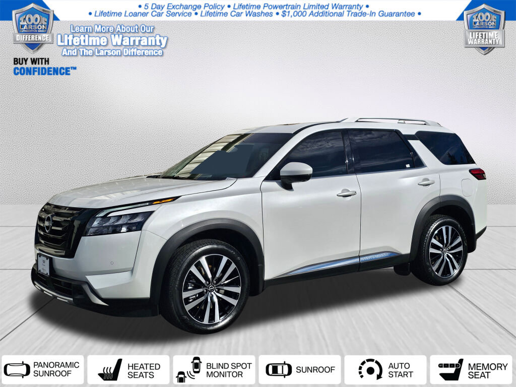 Used 2025 Nissan Pathfinder Platinum