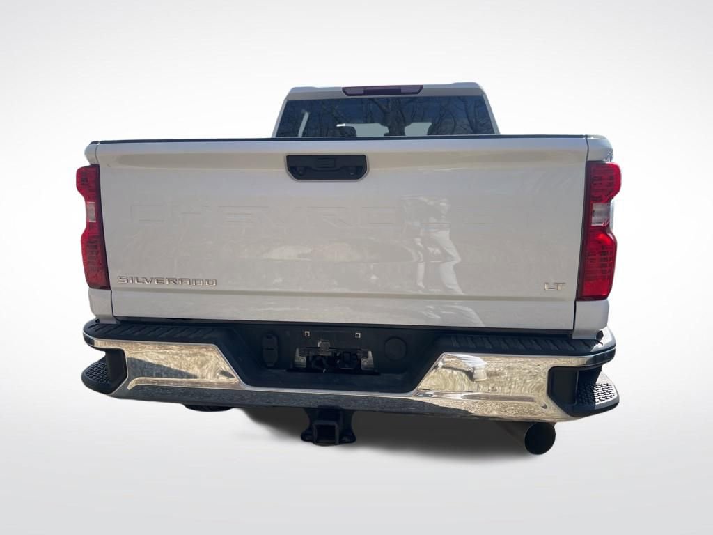 Used 2025 Chevrolet Silverado 2500 LT w/ Convenience Package image 8