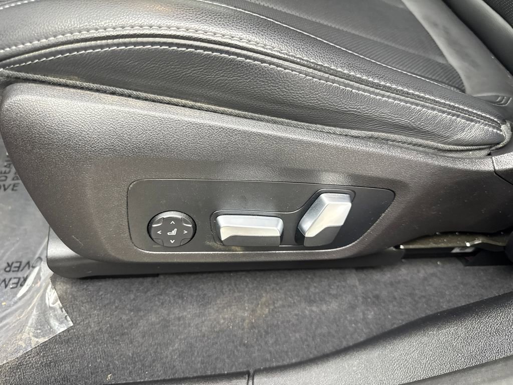 Used 2022 BMW X4 xDrive30i w/ Premium Package image 31