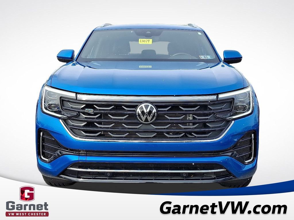 Certified 2024 Volkswagen Atlas Cross Sport SEL R-Line image 2