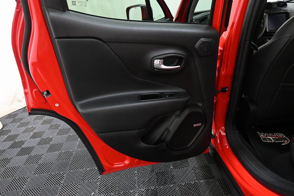 Used 2021 Jeep Renegade Limited w/ Sun & Sound Group image 21
