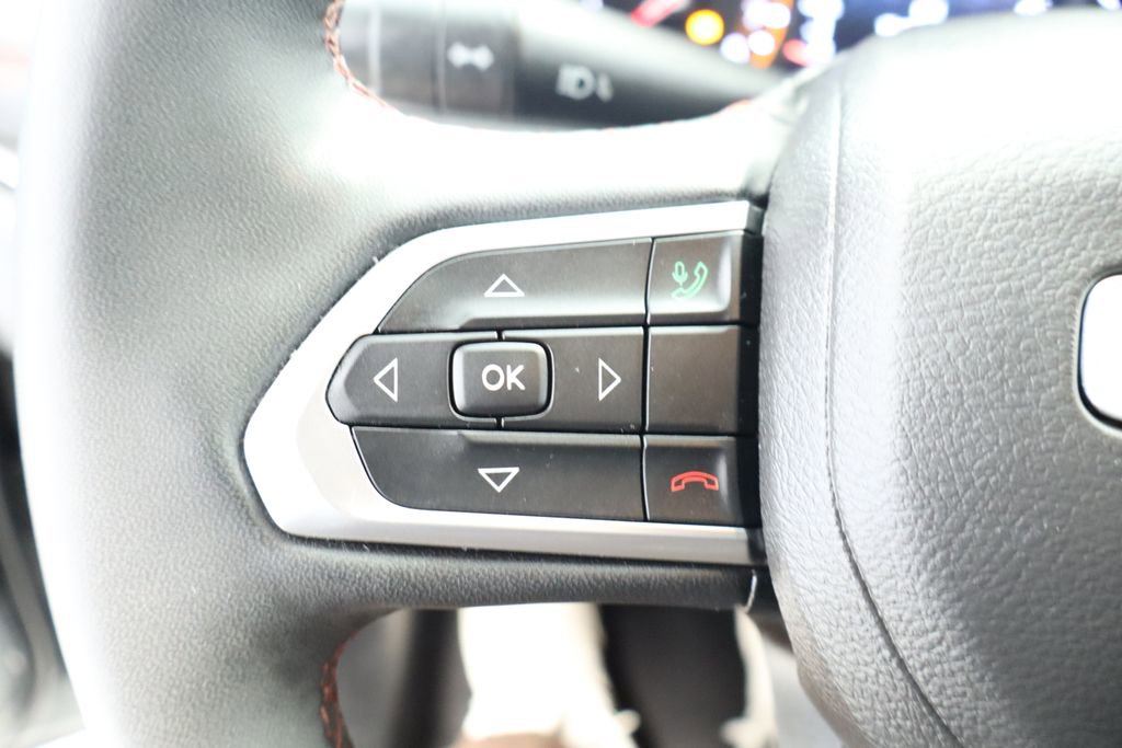 Used 2023 Jeep Compass Trailhawk w/ Sun and Sound Group AWD/4WD image 35
