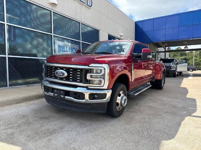 Certified 2023 Ford F350 Lariat w/ FX4 Off-Road Package AWD/4WD image 4