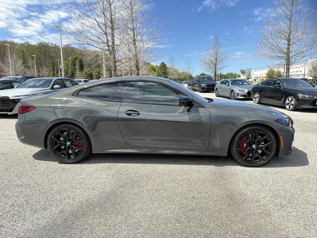 Used 2026 BMW M440i Coupe w/ Premium Package image 2