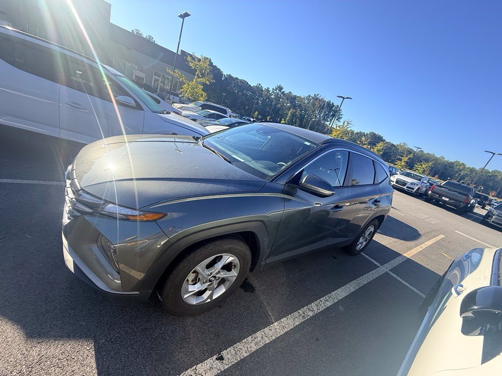 Used 2023 Hyundai Tucson SEL FWD image 3