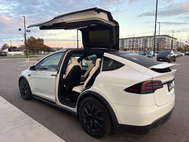 Used 2022 Tesla Model X AWD/4WD image 21