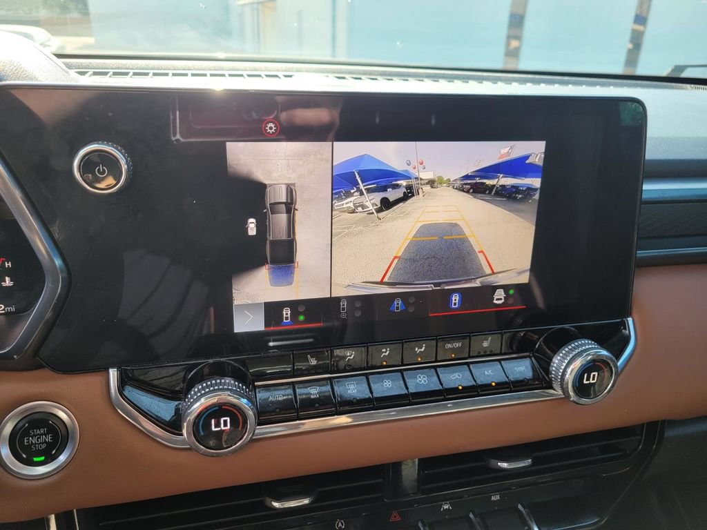 Used 2024 GMC Canyon AT4 w/ Technology Package AWD/4WD image 24