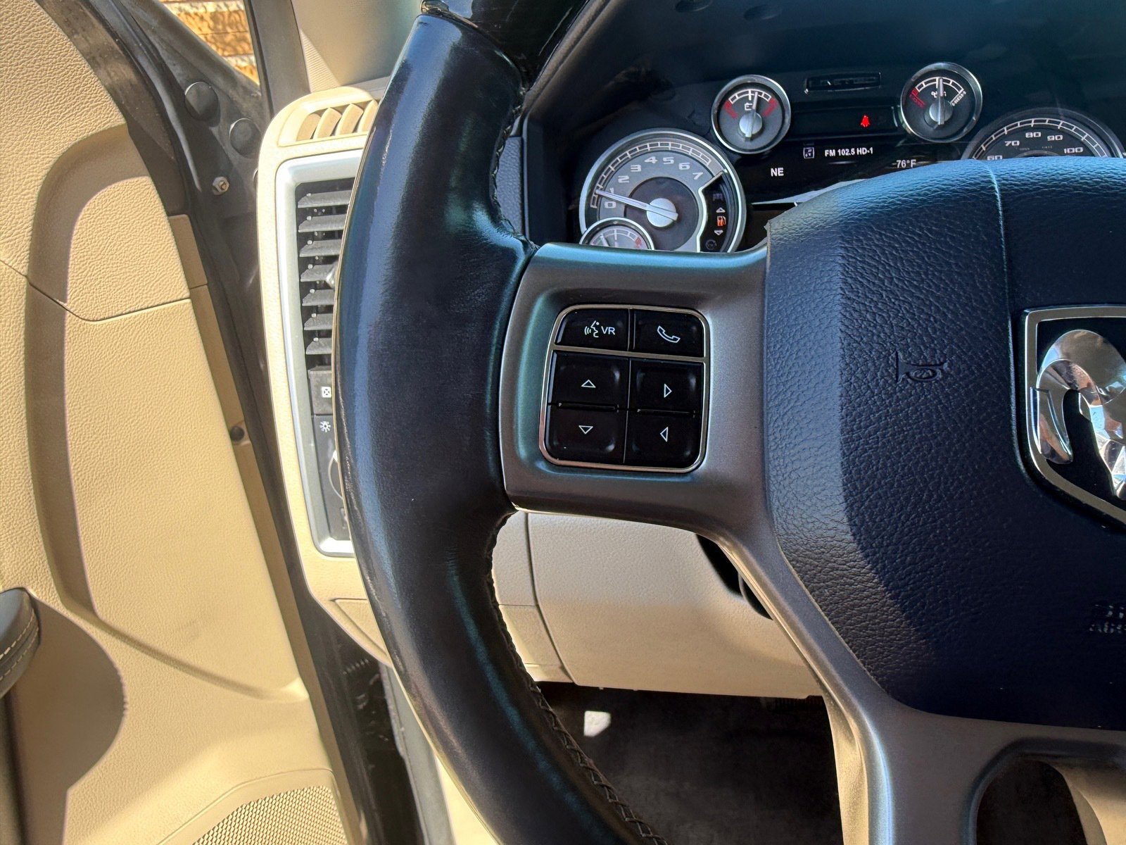 Used 2018 RAM 2500 Limited image 30