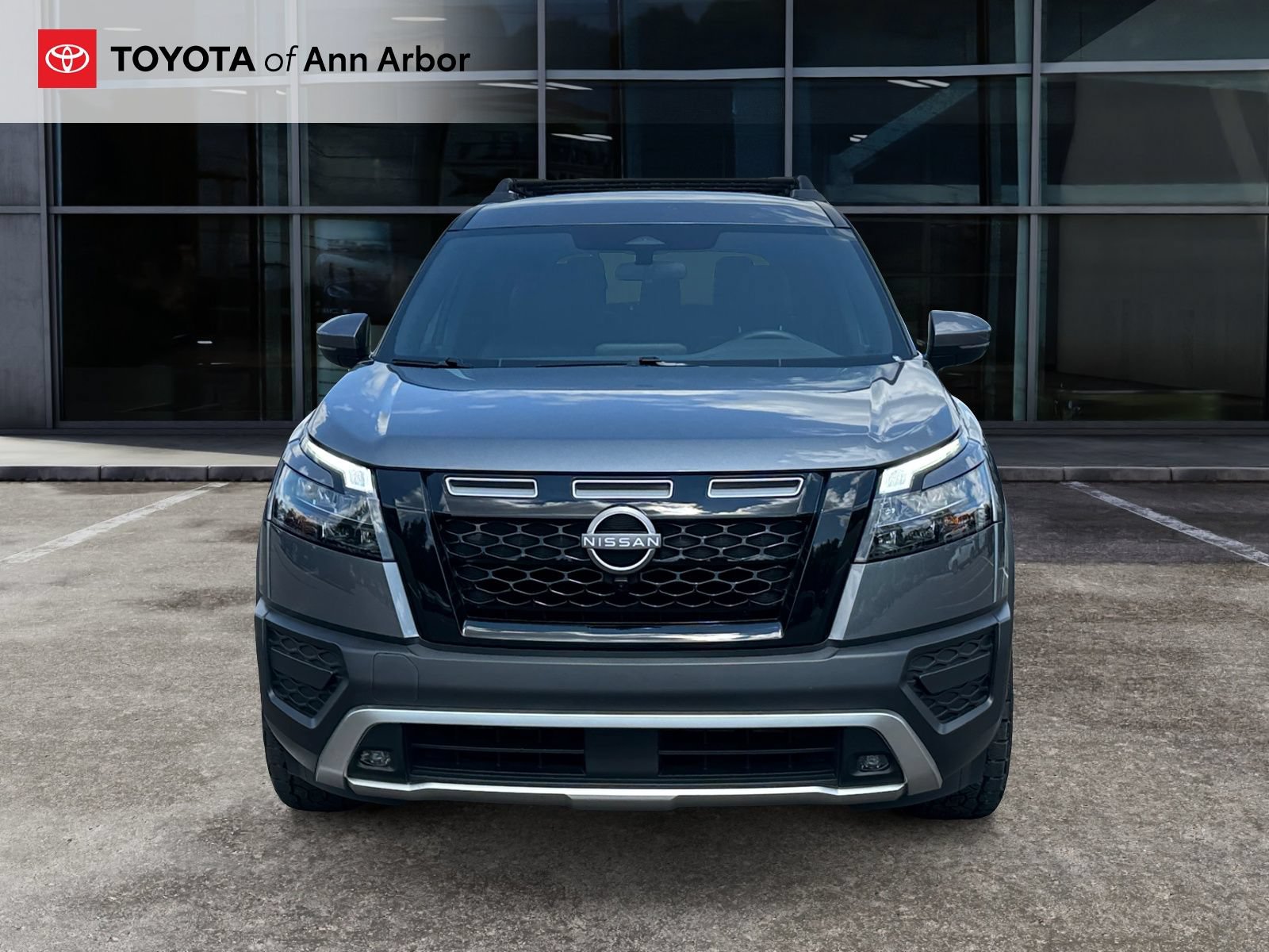 Used 2024 Nissan Pathfinder Rock Creek AWD/4WD image 13