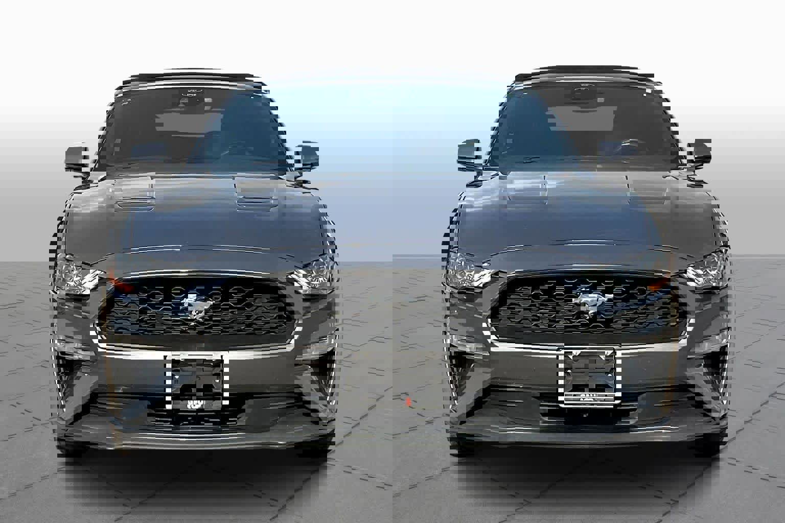 Used 2022 Ford Mustang Premium image 3