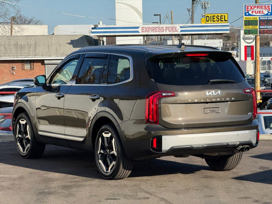 Used 2023 Kia Telluride S w/ S Sunroof Package image 14