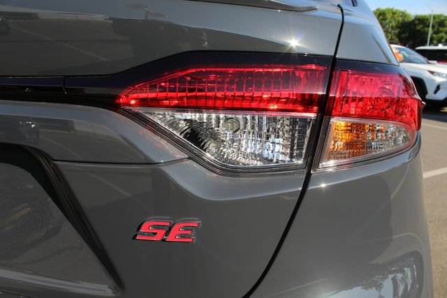 Certified 2026 Toyota Corolla SE FWD image 15