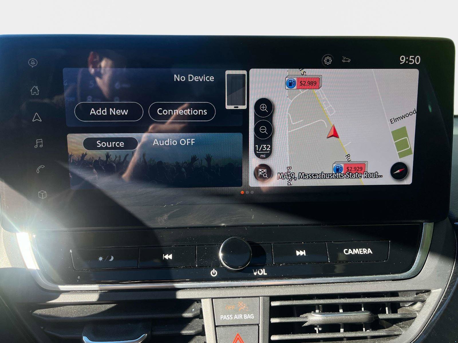 Used 2024 Nissan Altima 2.5 SR w/ SR Premium Package image 22