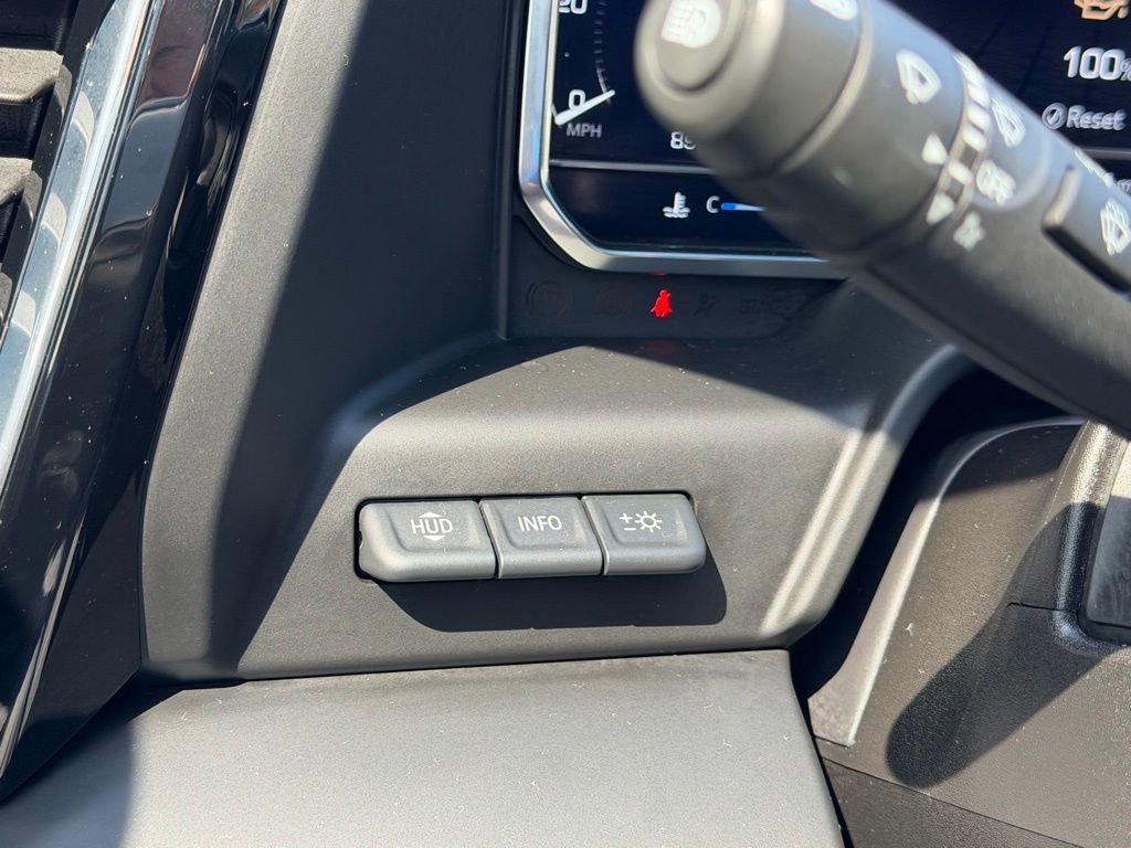 Used 2025 GMC Sierra 2500 Denali Ultimate image 29