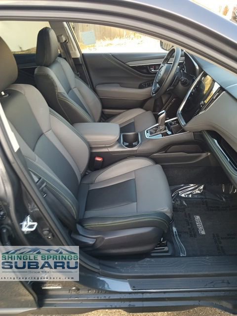 Certified 2025 Subaru Outback Onyx Edition AWD/4WD image 23