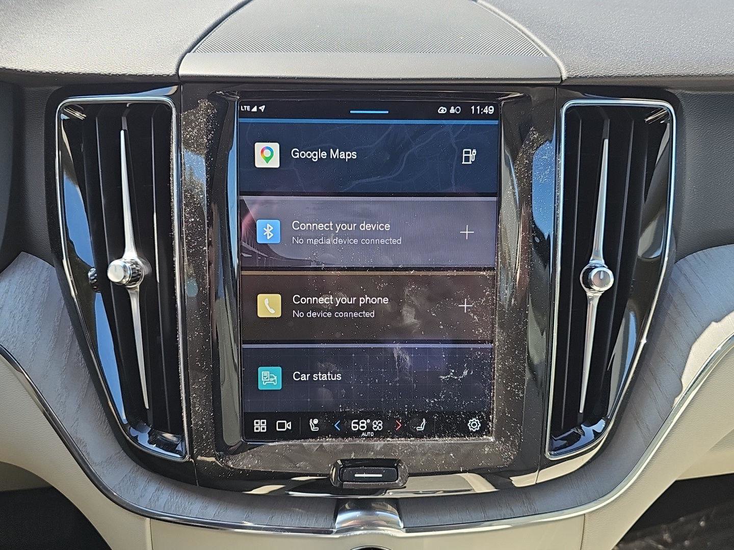 Used 2025 Volvo XC60 T8 Plus w/ Protection Package Premier image 10