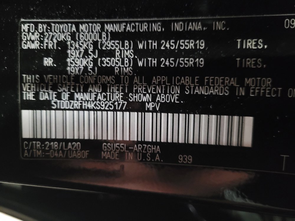 Used 2019 Toyota Highlander Limited w/ Protection Package #3 image 33