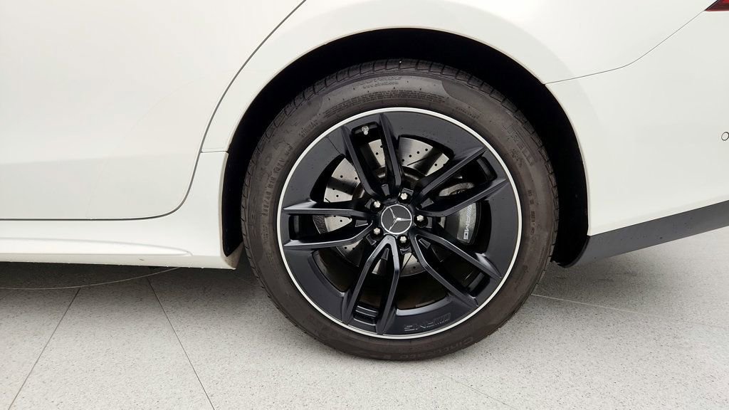 Used 2022 Mercedes-Benz AMG GT 43 image 9