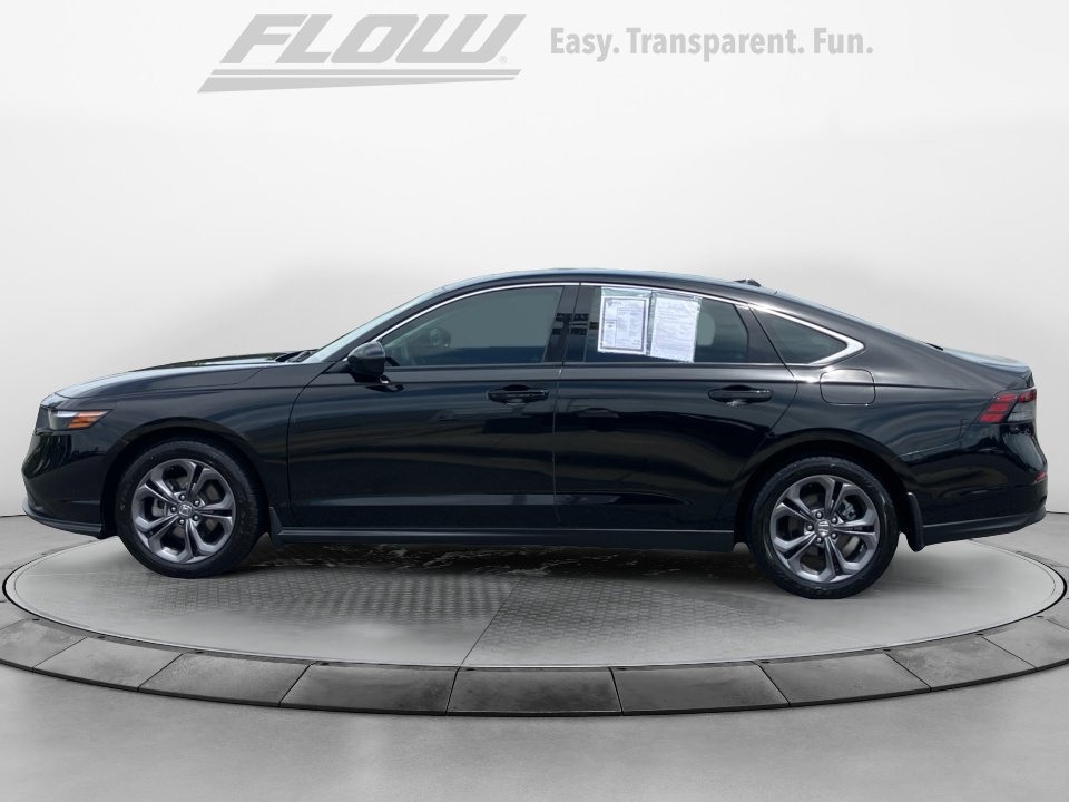 Used 2023 Honda Accord EX image 5
