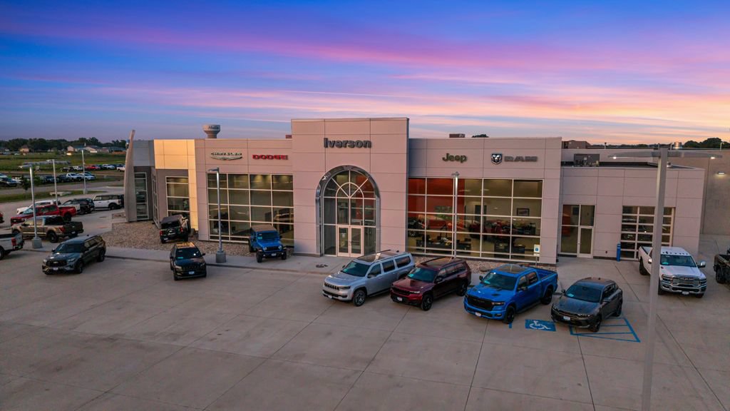 Used 2015 Ford Expedition EL Platinum AWD/4WD image 6