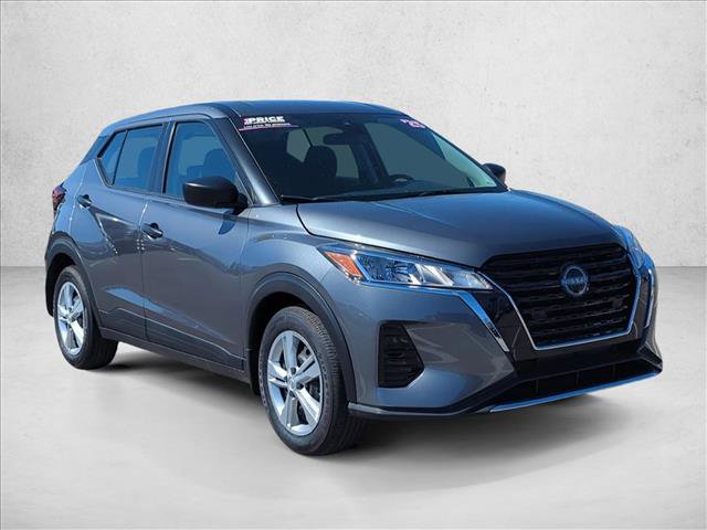 Used 2025 Nissan Kicks Play S video 3