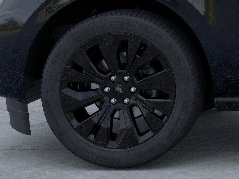 New 2025 Ford Expedition Max Platinum w/ Stealth Appearance Package image 19
