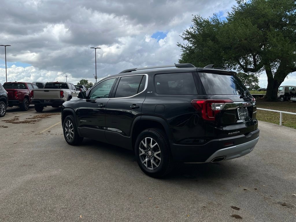Used 2023 GMC Acadia SLT w/ Preferred Package image 7