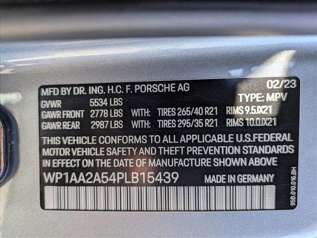 Used 2023 Porsche Macan Turbo AWD/4WD image 26