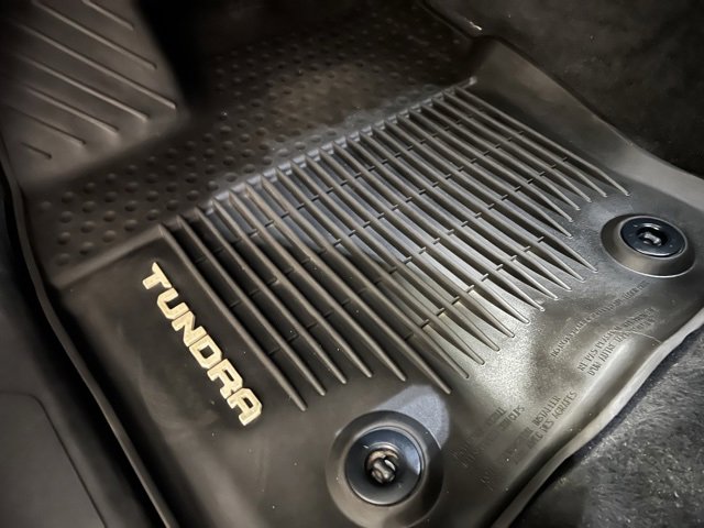 Used 2022 Toyota Tundra SR5 image 17
