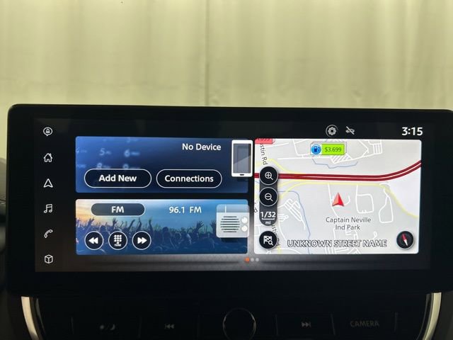 Used 2023 Nissan Altima 2.5 SR w/ SR Premium Package image 14