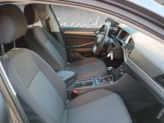 Used 2019 Volkswagen Jetta S w/ Driver Assistance Package FWD image 24