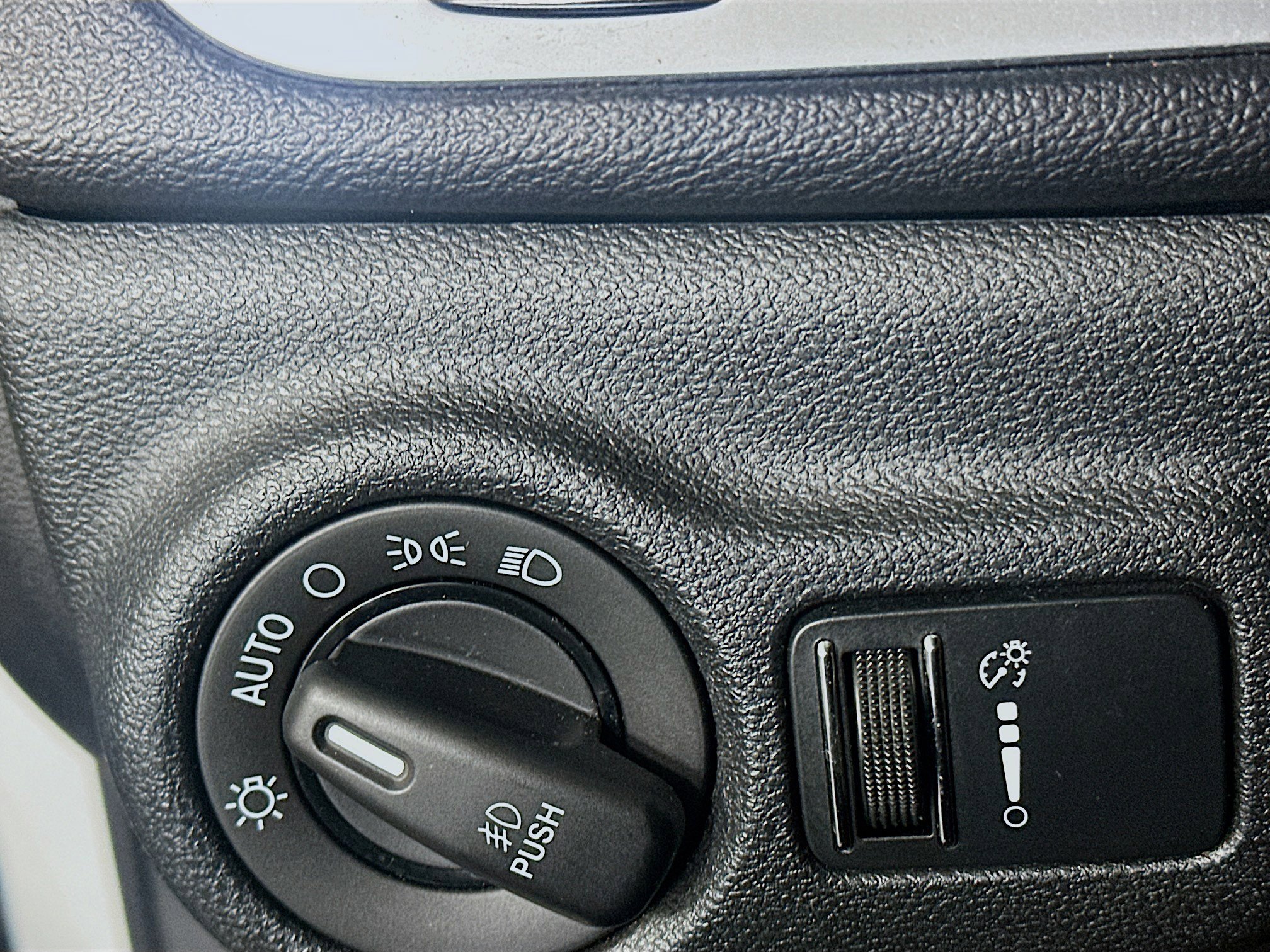 Used 2013 Dodge Dart SXT w/ SXT Special Edition Group image 16