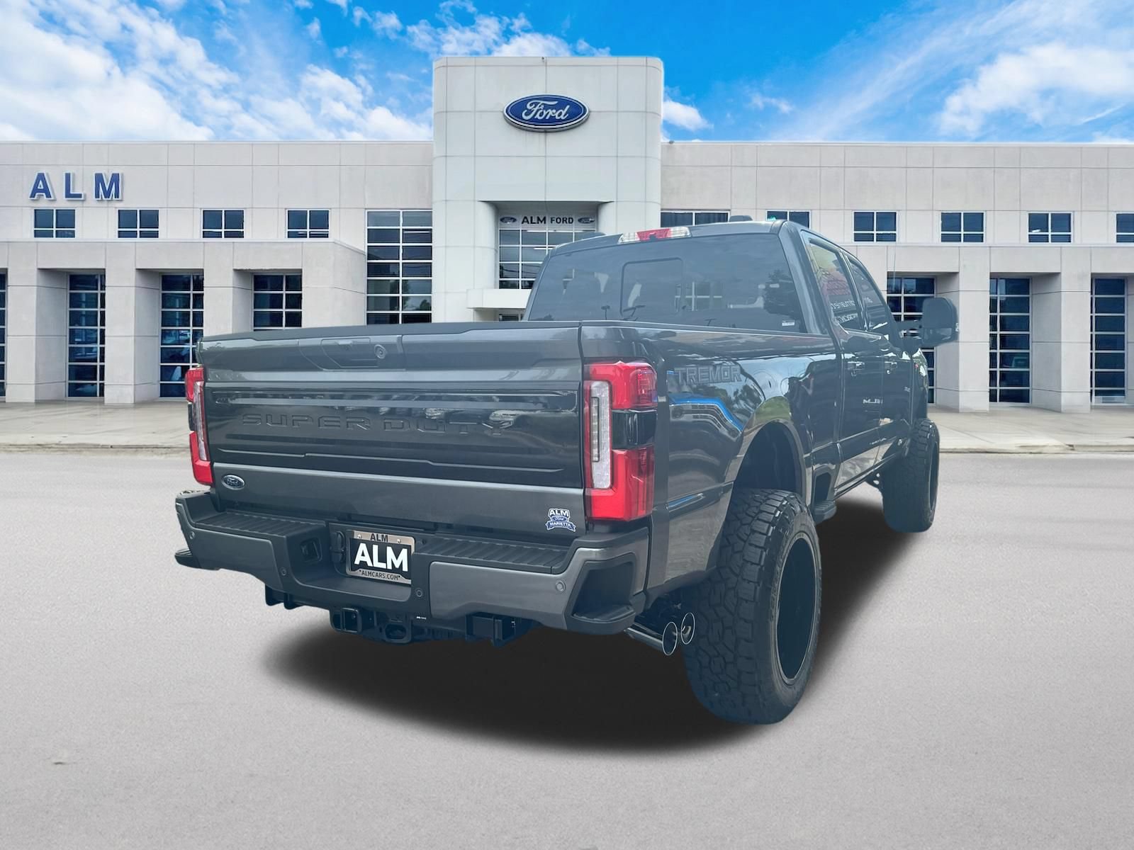 New 2026 Ford F250 Platinum w/ Tremor Off-Road Package AWD/4WD image 6