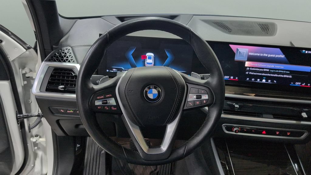 Used 2024 BMW X5 xDrive40i AWD/4WD image 10