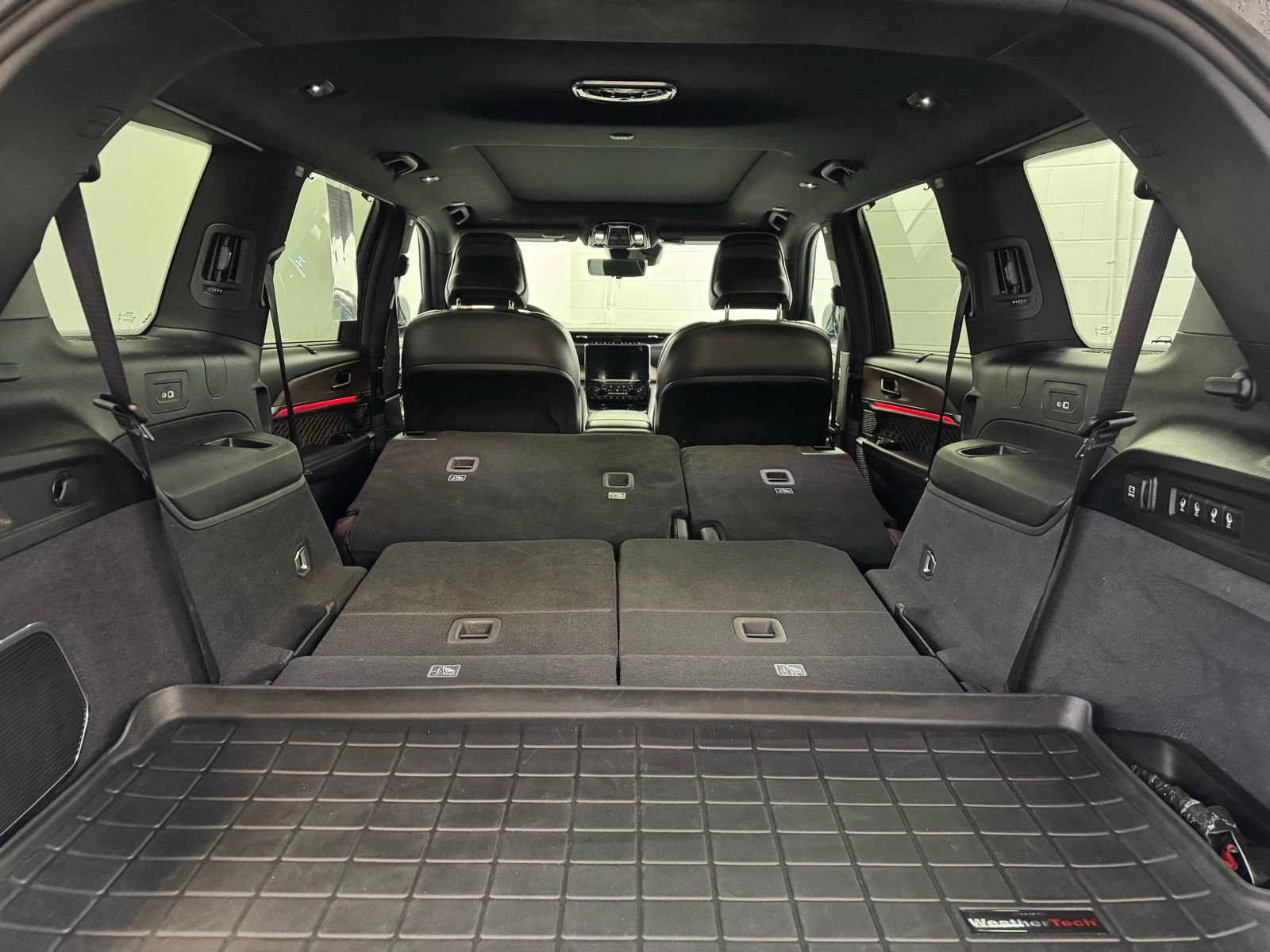 Used 2023 Jeep Grand Cherokee L Summit w/ Advanced Protech Group IV image 42