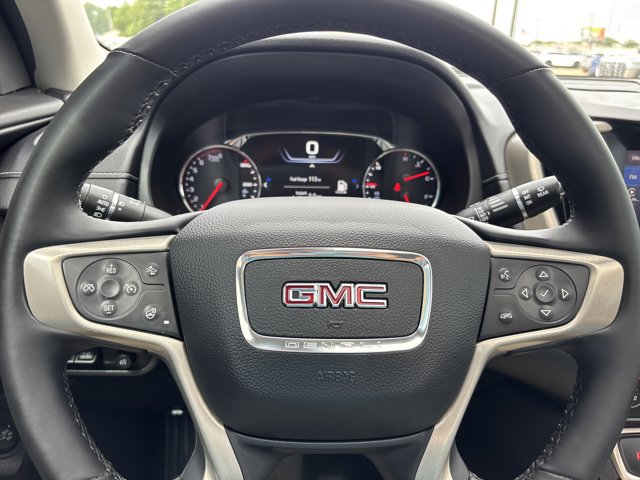 Used 2024 GMC Terrain Denali w/ Denali Premium Package AWD/4WD image 28