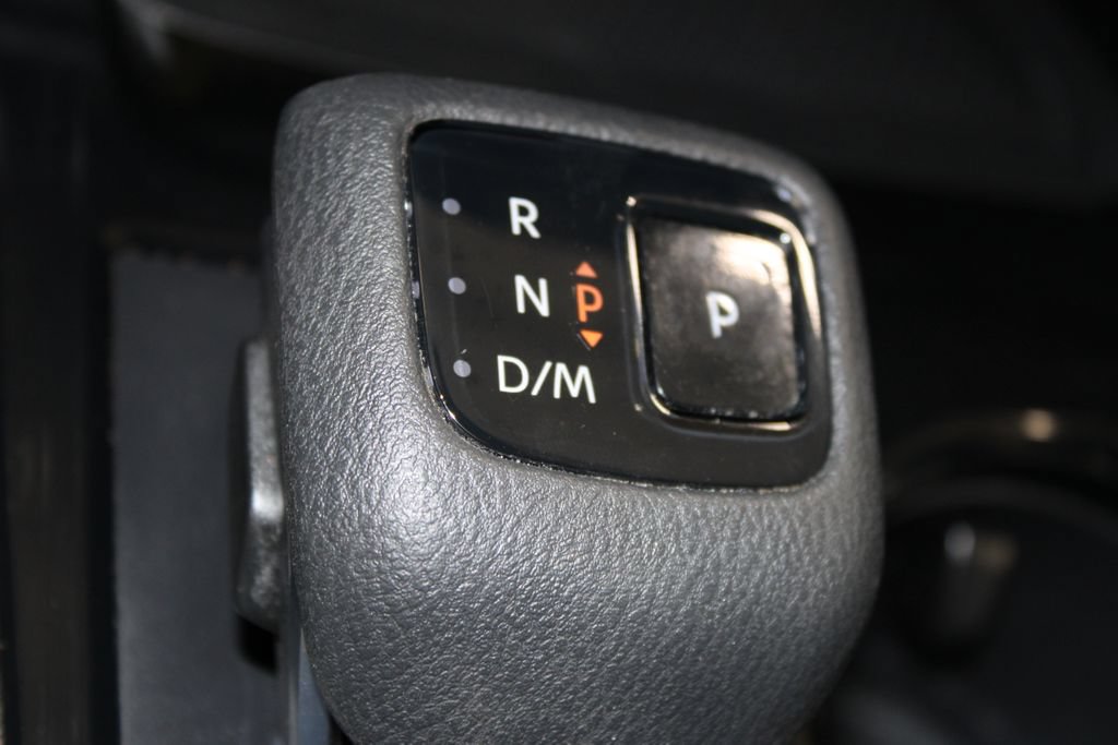 Used 2023 Nissan Rogue SV AWD/4WD image 47