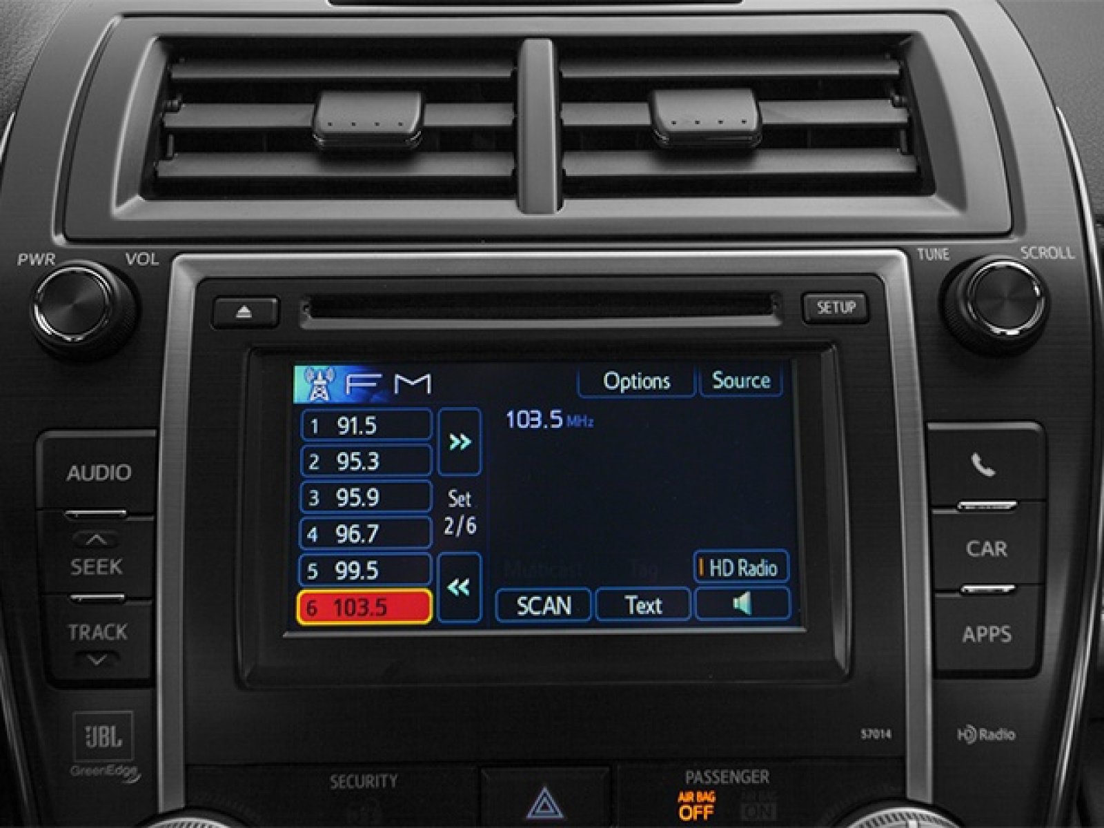 Used 2013 Toyota Camry XLE w/ Leather Pkg image 10