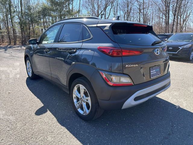Certified 2023 Hyundai Kona SEL w/ Cargo Package image 4