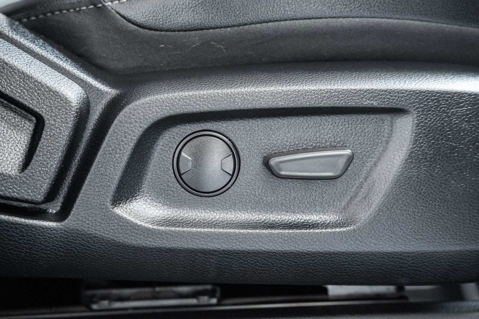 Certified 2022 Ford Ranger Lariat w/ Tremor Off-Road Package image 45