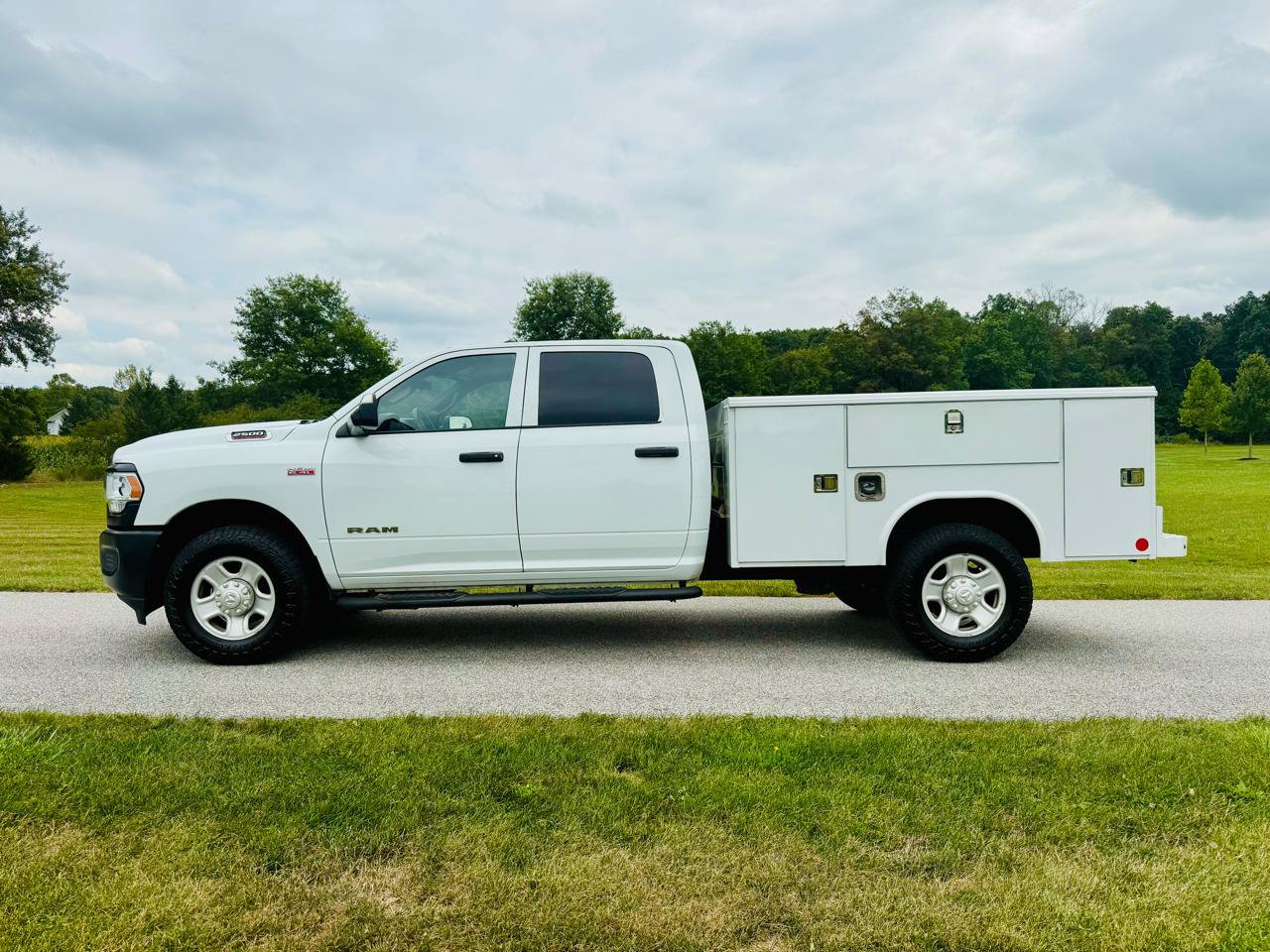 Used 2022 RAM 2500 Tradesman RWD image 3