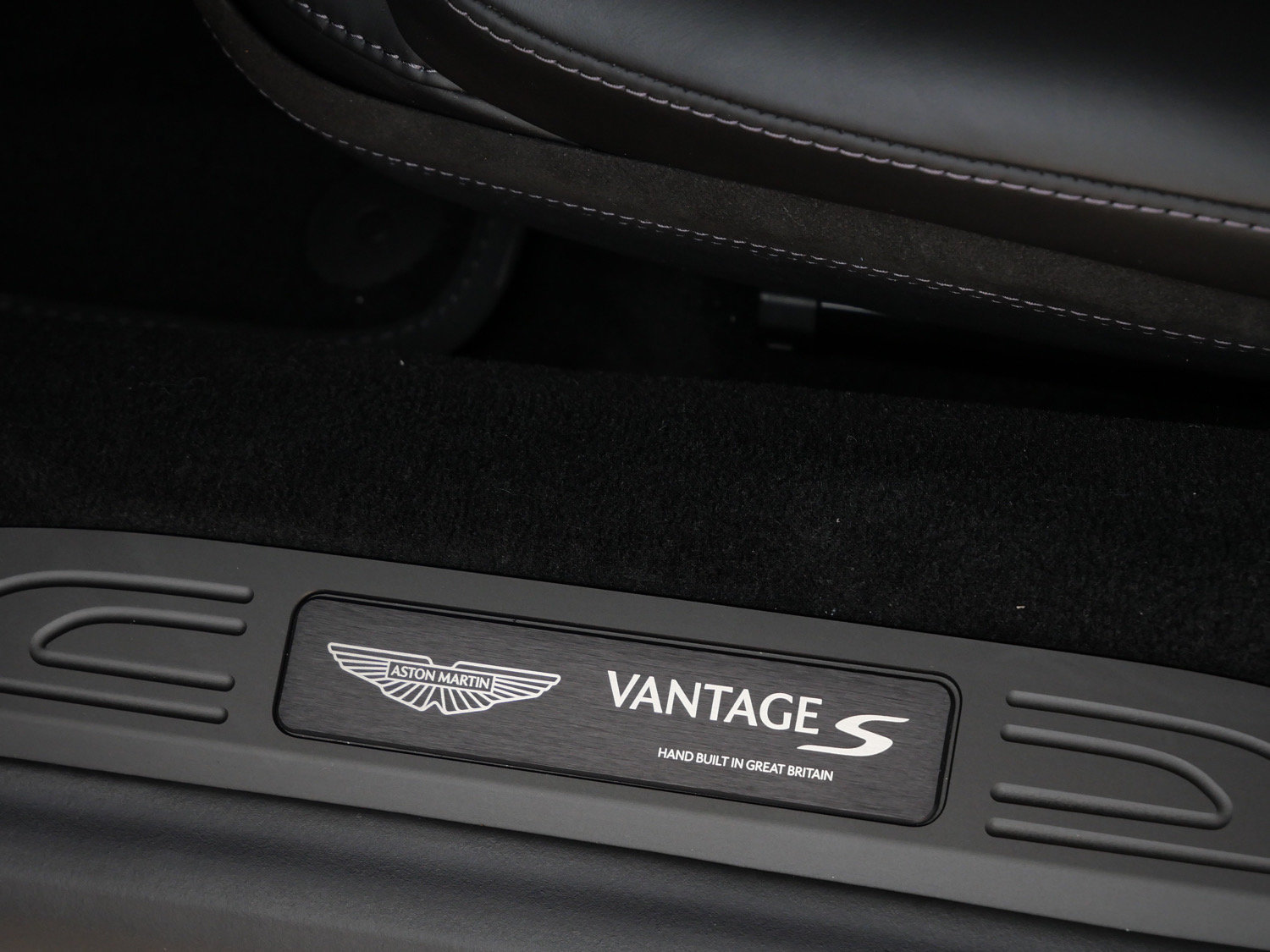New 2026 Aston Martin V8 Vantage S RWD image 21