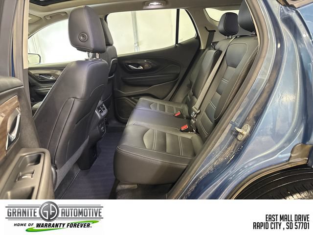 Used 2024 GMC Terrain Denali w/ Denali Premium Package AWD/4WD image 26