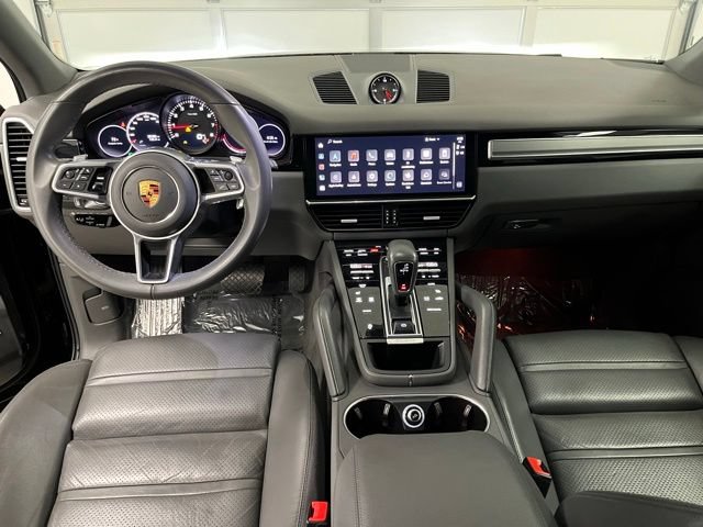 Used 2022 Porsche Cayenne Platinum Edition AWD/4WD image 20