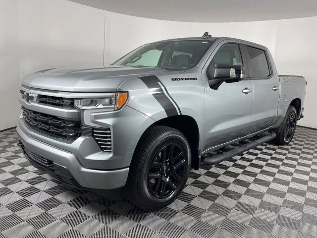 Used 2023 Chevrolet Silverado 1500 RST w/ Convenience Package II AWD/4WD image 5