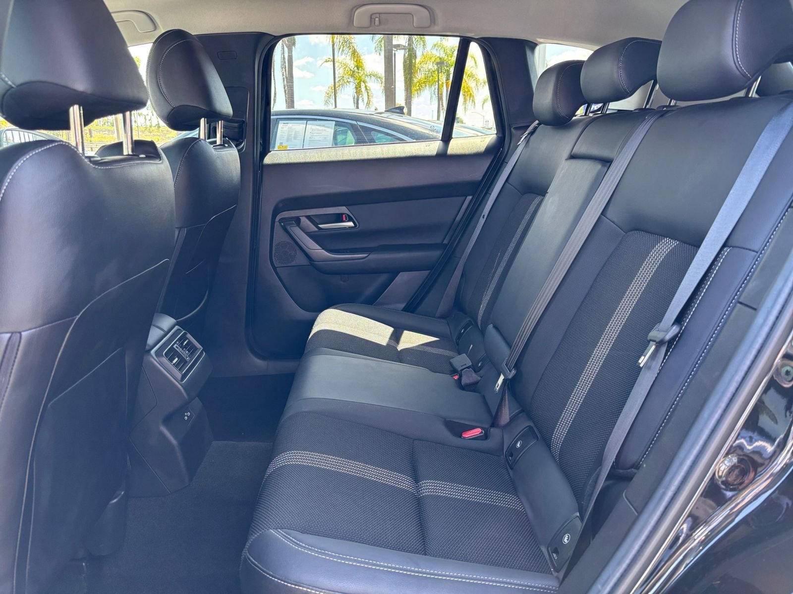 Used 2025 MAZDA CX-50 AWD 2.5 S w/ Select Package image 25